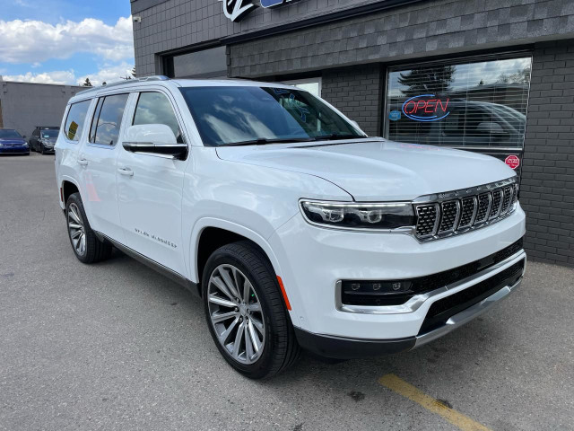 2022 Jeep Grand Wagoneer ACTIVE DRIVE | NIGHT VISION | WARRANTY in Cars & Trucks in Calgary - Image 4