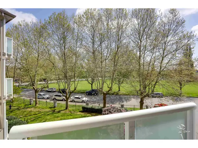 204 20145 55A AVENUE Langley, British Columbia in Condos for Sale in Abbotsford - Image 4