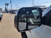 Apple CarPlay, Android Auto, Remote Keyless Entry, Tow Hitch, Cargo Box Lights, Rear Camera, Streami... (image 9)