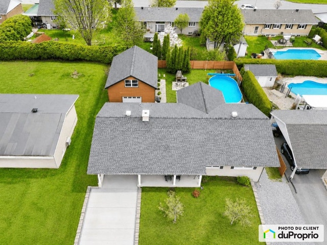 $794,000 - Bungalow for sale in Ste-Foy — photo 2