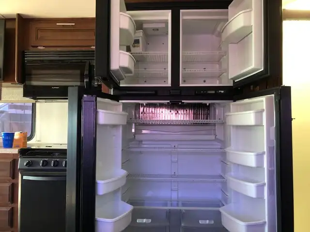 2017 Forest River FR3 30DS in RVs & Motorhomes in St. Albert - Image 28