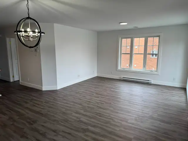 Paisible 4 1/2 au 1249rue Brulotte