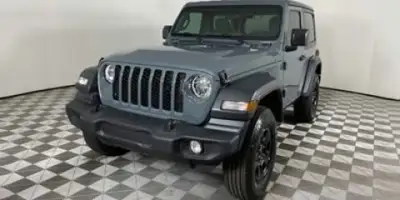 Welcome to 400 Chrysler Dodge Jeep Ram. 2.0L I-4 turbo engine for powerful performance | 4x4 drive i...