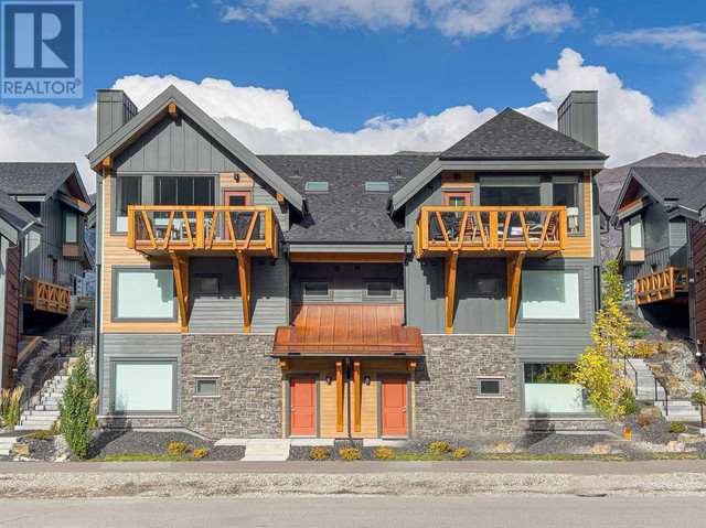 201E, 1200 Three Sisters Parkway SE Canmore, Alberta in Condos for Sale in Banff / Canmore