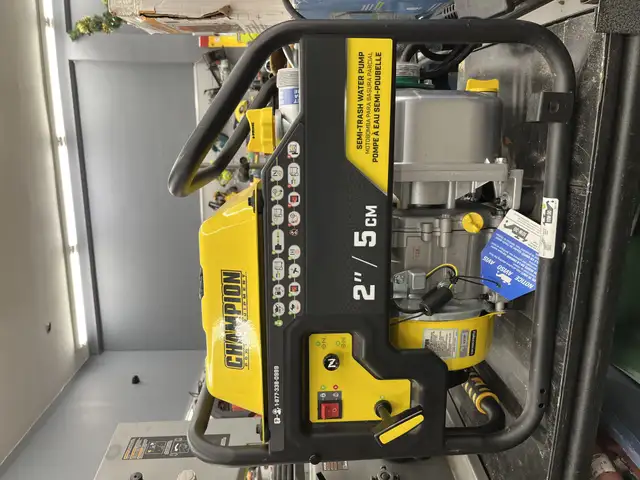 Champion Semi-Trash Water Pump in Power Tools in City of Toronto - Image 2