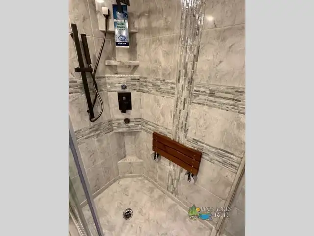 2025 Newmar Dutch Star 4369 Black Out Package in RVs & Motorhomes in Moncton - Image 56