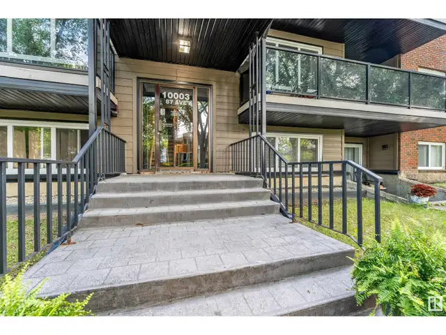 #201 10003 87 AV NW Edmonton, Alberta62863799628801122