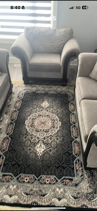 Persian carpet in excellent condition, View more