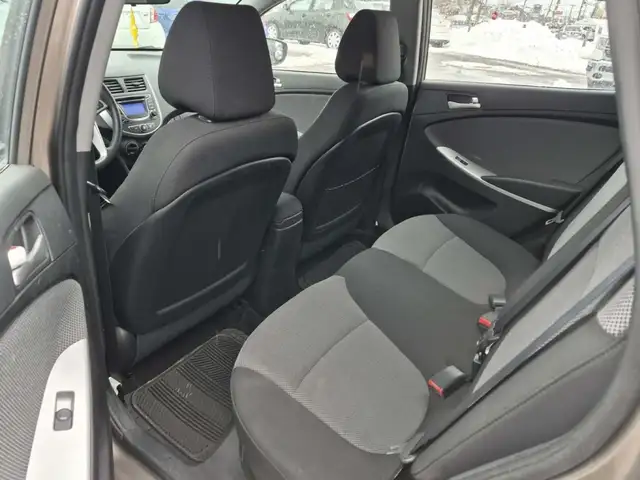 2013 Hyundai Accent GL414904802482606088