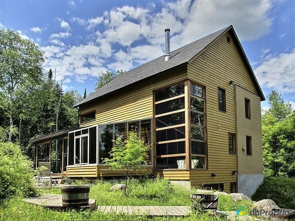 $3,000,000 - 2 Storey for sale in St-Sauveur — photo 1