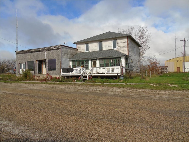 75 Main Avenue E Arnaud, Manitoba Houses for Sale Winnipeg Kijiji
