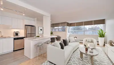 Fully renovated and Spacious 1 Bedrooms - Move in ready!!!