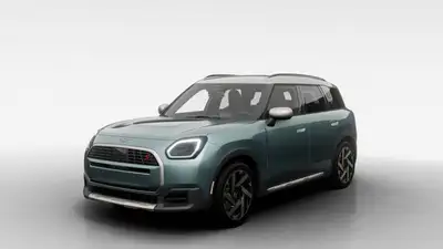 Le tout nouveau *MINI Countryman Cooper S 2027* est aussi audacieux et aventurier que vous. Que vous...