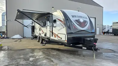 2018 Heartland Wilderness 3150DS | Bunkhouse | 2 Slides | Travel Trailer Price: $32,950 Stony RV is...