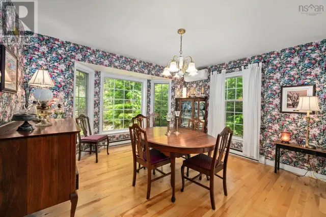 1 Cedarwood Court Fall River, Nova Scotia62864752575233124