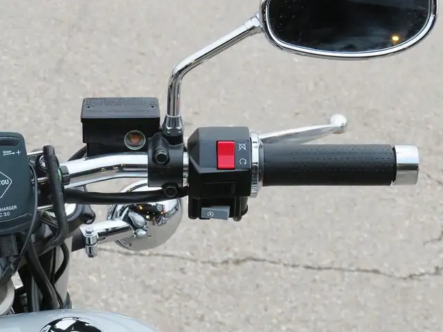 2020 Yamaha V-Star 250 in Street, Cruisers & Choppers in Cambridge - Image 15