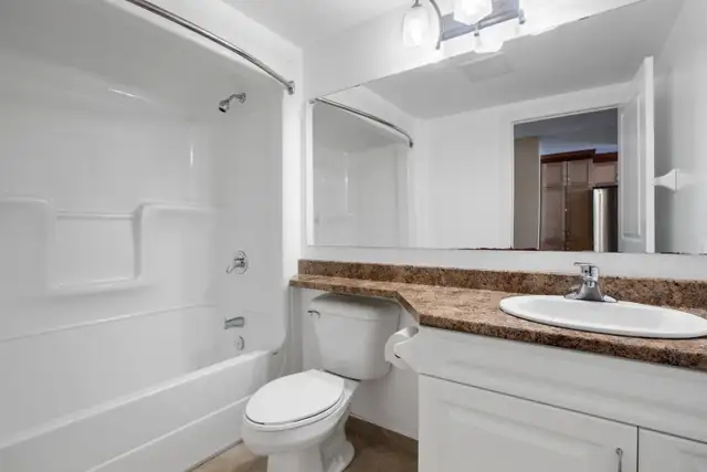 1-Bed Apartment in Overbrooke Available to Move in Nov! in Long Term Rentals in Ottawa - Image 14