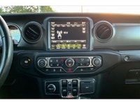 COME SEE WHY ''NOBODY BEATS A DEAL FROM PEEL!'' Your Source for ALL make and models used cars and tr... (image 5)