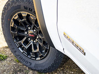 The 2026 GMC Canyon Elevation offers a refined blend of off-road capability, rugged style, and intel... (image 9)