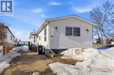 Step inside this beautifully updated 3 bedroom mobile that combines comfort, style, and functionalit...