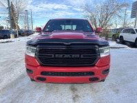 This Ram 1500 boasts a Regular Unleaded V-8 5.7 L/345 engine powering this Automatic transmission. W... (image 1)