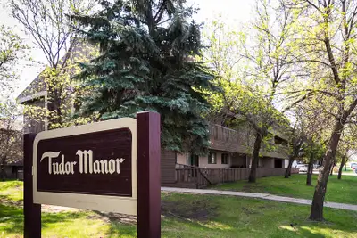 Safest communities in Prince Albert -Cleanest buildings in the city -Free Wifi -Close to many amenit...