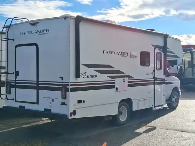 2023 Coachmen RV Freelander 22XG in RVs & Motorhomes in Kelowna - Image 14