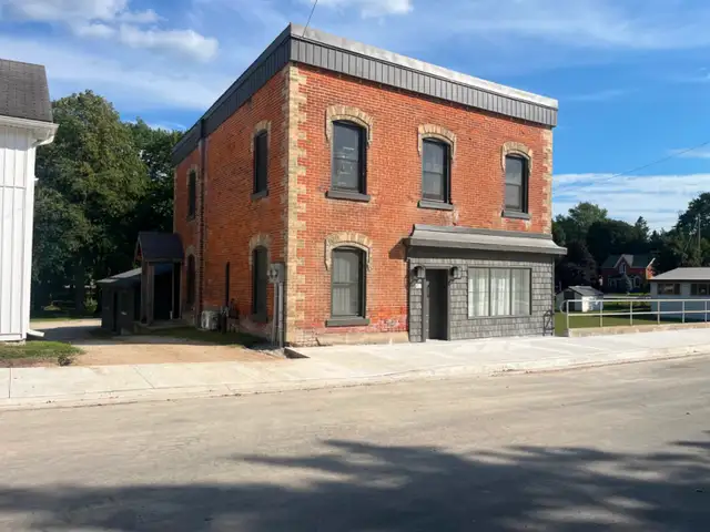 Multigenerational Home in Harriston