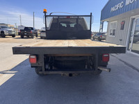 2019 Ford F-350 XLT Crew Cab 4x4 w/ Flatdeck/Bed for sale at Pacific Motors near Winnipeg, ManitobaE... (image 6)