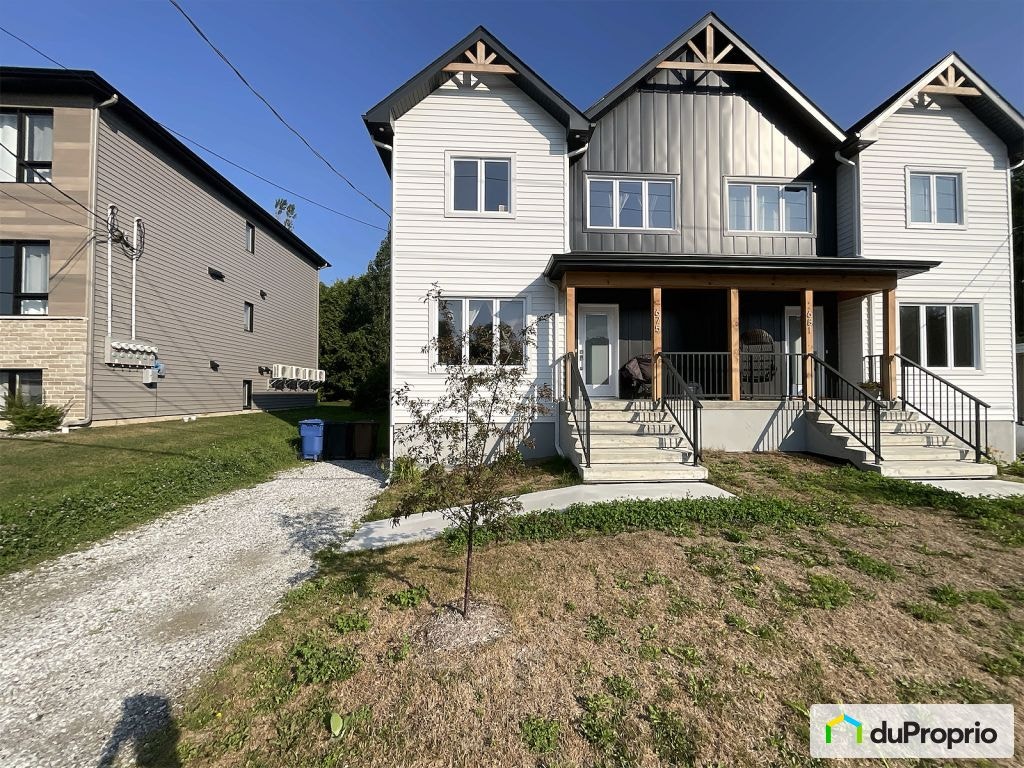 $512,000 - Semi-detached for sale in Waterloo — photo 1