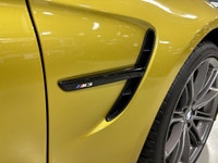 **WINTER SPECIAL!** FEATURING : AUSTIN YELLOW METALLIC FACTORY PAINT, HEADS UP DISPLAY, CARBON ROOF,... (image 7)