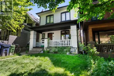 Investment Opportunity in one of Toronto's most sought after neighborhoods, The Beaches! Fully renov...