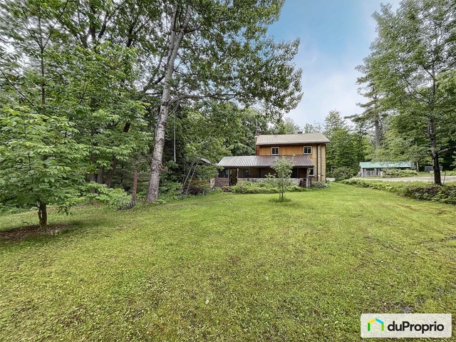 $405,000 - Bungalow for sale in St-Calixte — photo 1