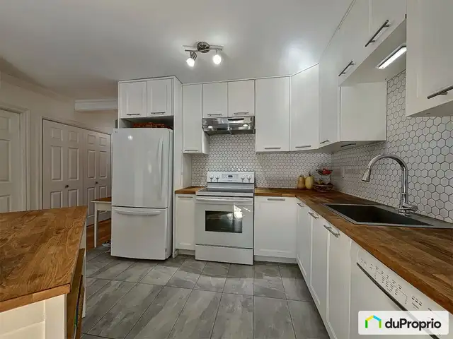 $569,000 - Semi-detached for sale in Ste-Foy in Houses for Sale in Québec City - Image 4
