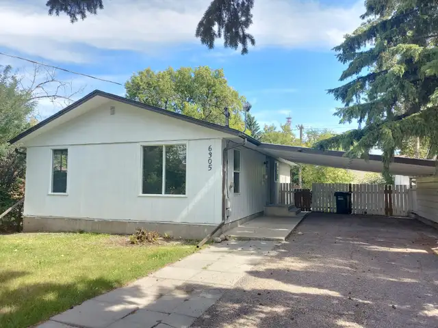2 Bedroom Basement Suite in Highland Green!