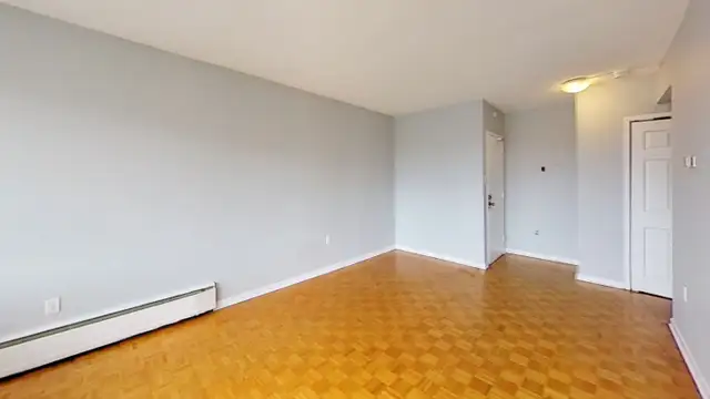 LARGE TWO BEDROOM WITH BALCONY STEPS TO DOWNTOWN, DAL & SMU!!! in Long Term Rentals in City of Halifax - Image 5