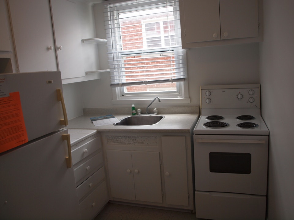 Village Millcraft Apts. 1 Bedroom Unit - November 1st Occupancy 1