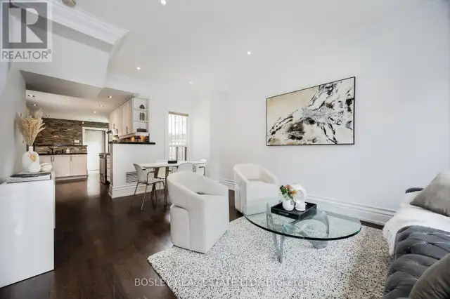 4 WHITAKER AVENUE Toronto (Niagara), Ontario62868539409411121