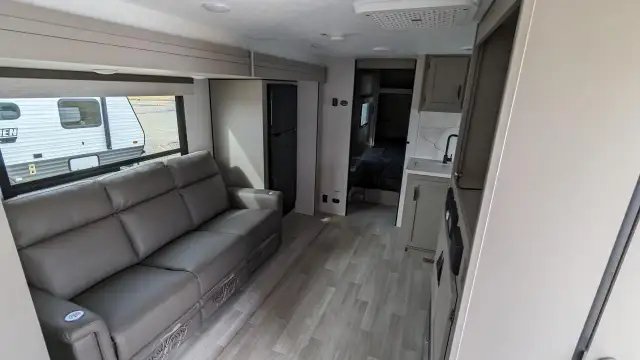 2024 KZ Connect SE C221RBSE in Travel Trailers & Campers in Edmonton - Image 15