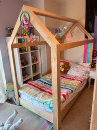 Twin Size House Bed