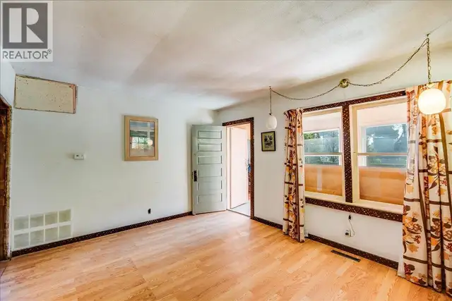 3788 Broadwater Road Castlegar, British Columbia in Houses for Sale in Nelson - Image 15