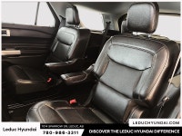 2024 Ford Explorer Limited Experience the Ford Explorer Limited with just 15373 km, finished in a sh... (image 9)