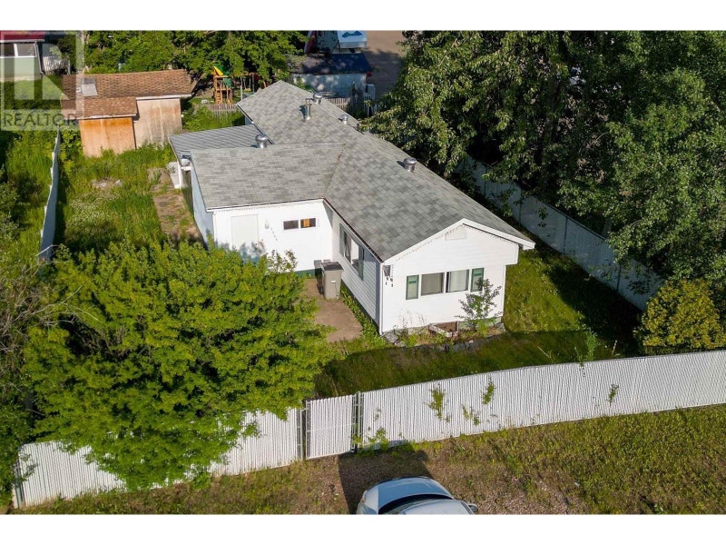 5304 41 STREET Fort Nelson, British Columbia Houses for Sale Fort
