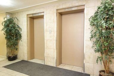1BR Apt. in Guelph - Regency Speedvale - Great Pool! 5