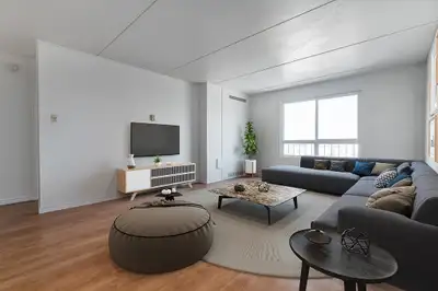 Apartments for Rent in Downtown Winnipeg - Red River Pointe - Ap