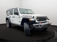 This Jeep Wrangler has a dependable ERC 3.6L Pentastar(TM) VVT V6 engine w/ESS engine powering this... (image 7)