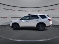 Power Passenger Seat, Power Driver's Seat, Leather Seats, Lane Departure, Hitch Receiver, Heated Ste... (image 4)