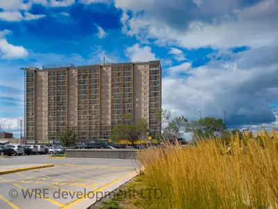 Welcome to Towers of Polo Park featuring available newly renovated Bachelor, 1 BR and 2 BR suites! W...