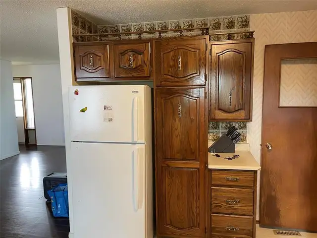 152 5TH Street Beausejour, Manitoba62864758272386124