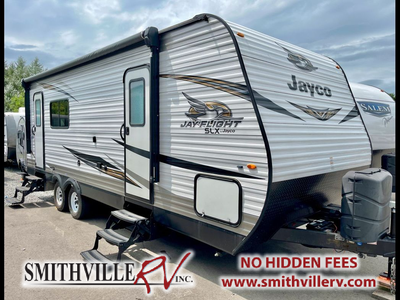 Preowned couples trailer in excellent condition Features: Sleeps up to 2 - front queen bed Kitchen i...